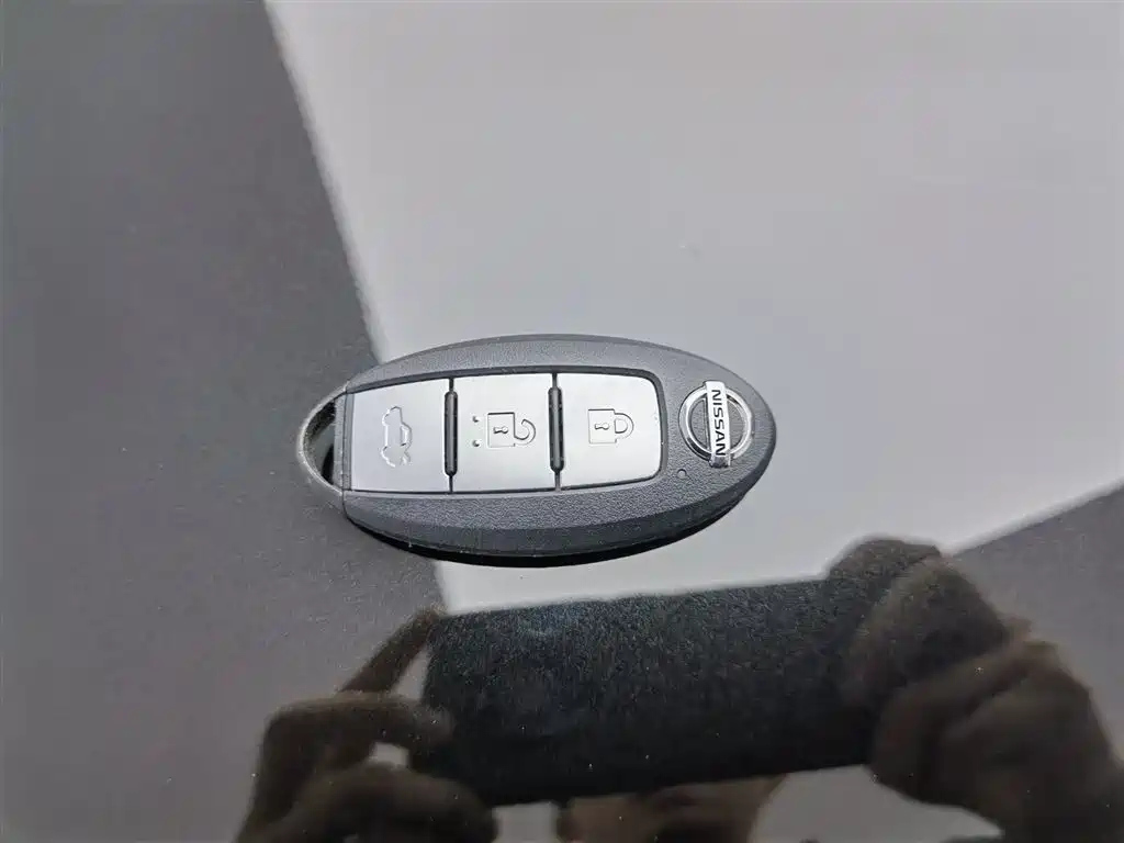 NISSAN TEANA 2021