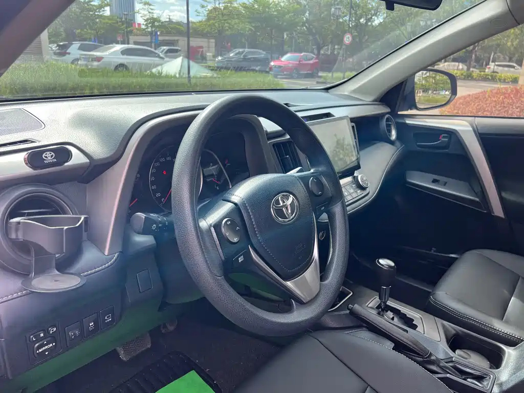 TOYOTA RAV4 RONGFANG 2019