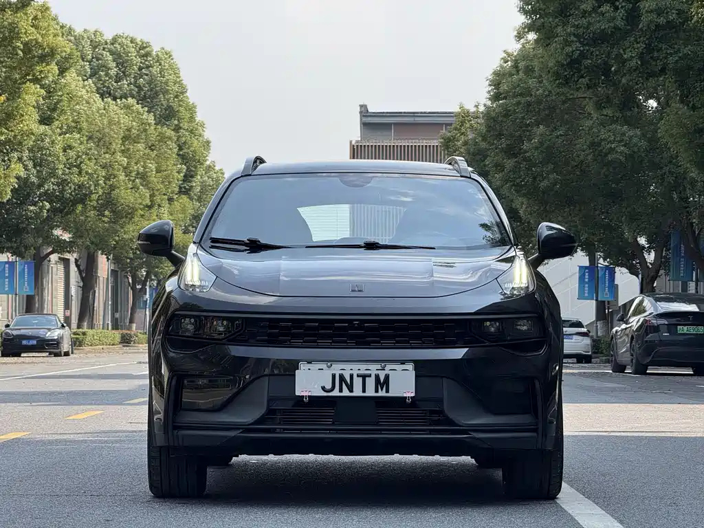 LYNK&CO 01 NEW ENERGY 2022