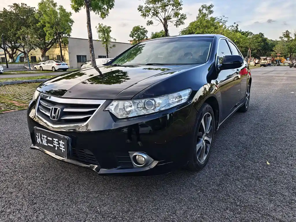 HONDA SI PLATINUM 2013