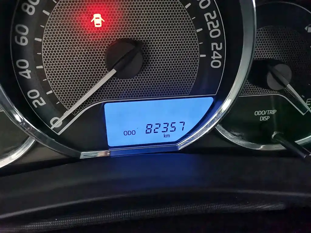 TOYOTA COROLLA 2014