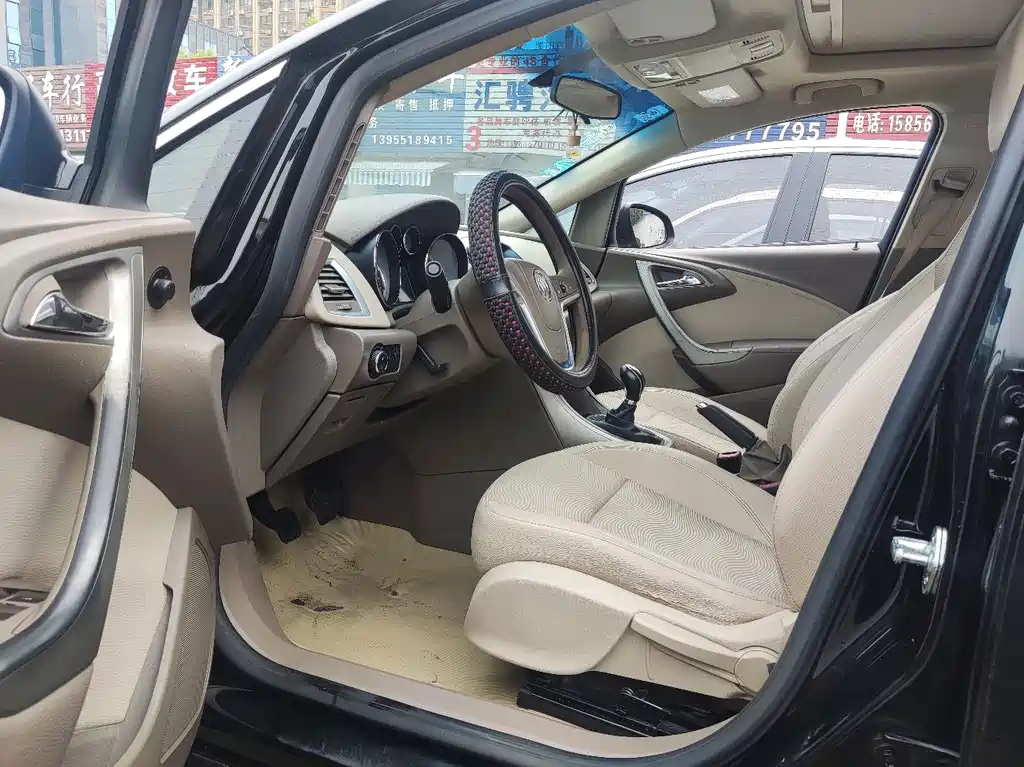 BUICK EXCELLE 2013