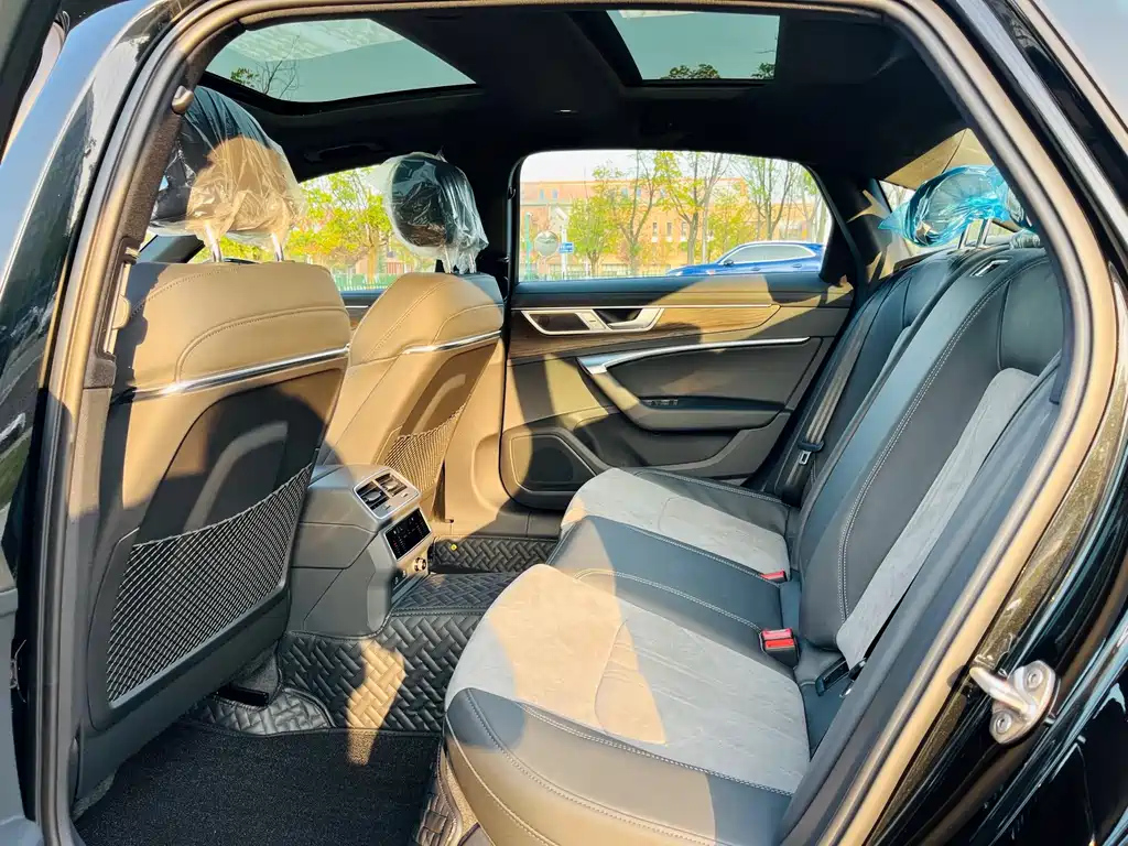 AUDI A6L 2024
