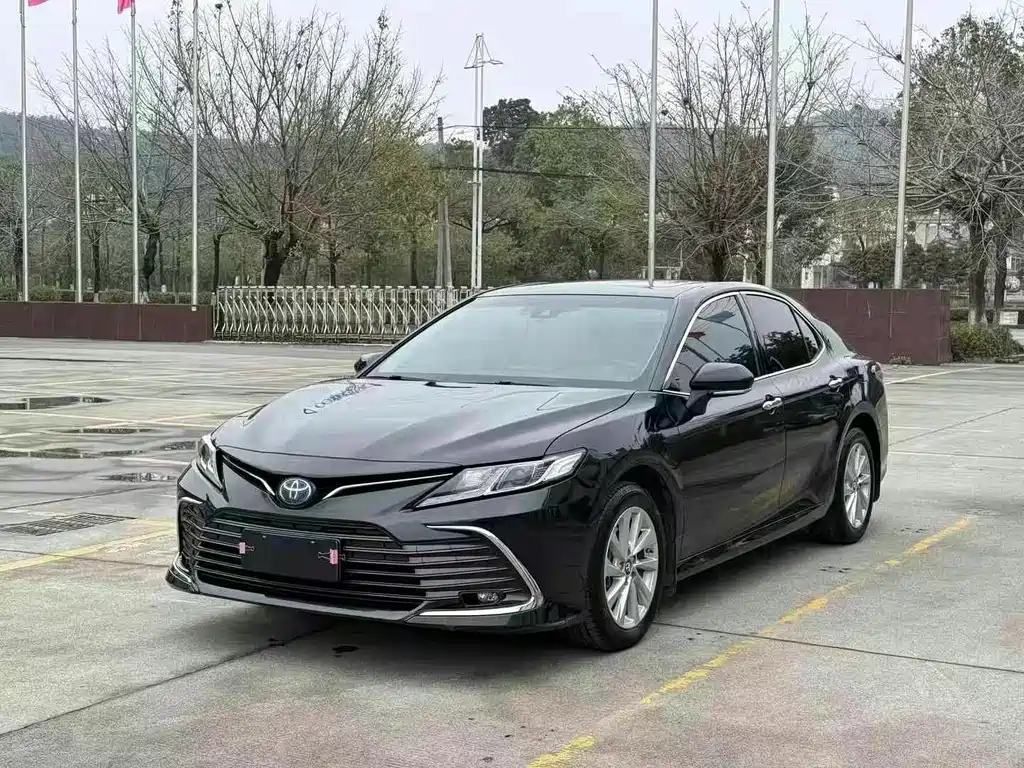 TOYOTA CAMRY 2021