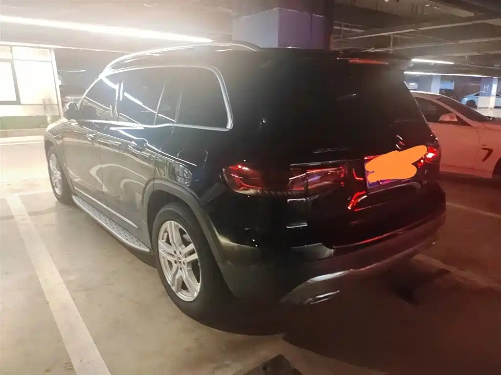MERCEDES BENZ GLB 2023