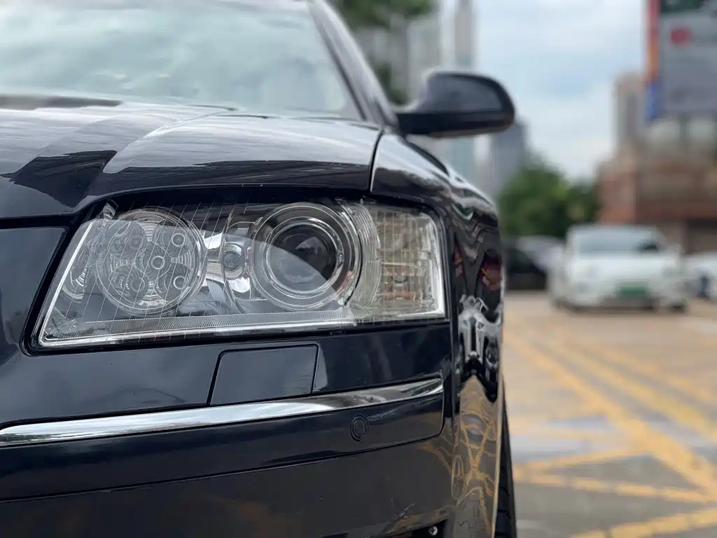 AUDI A8 2009
