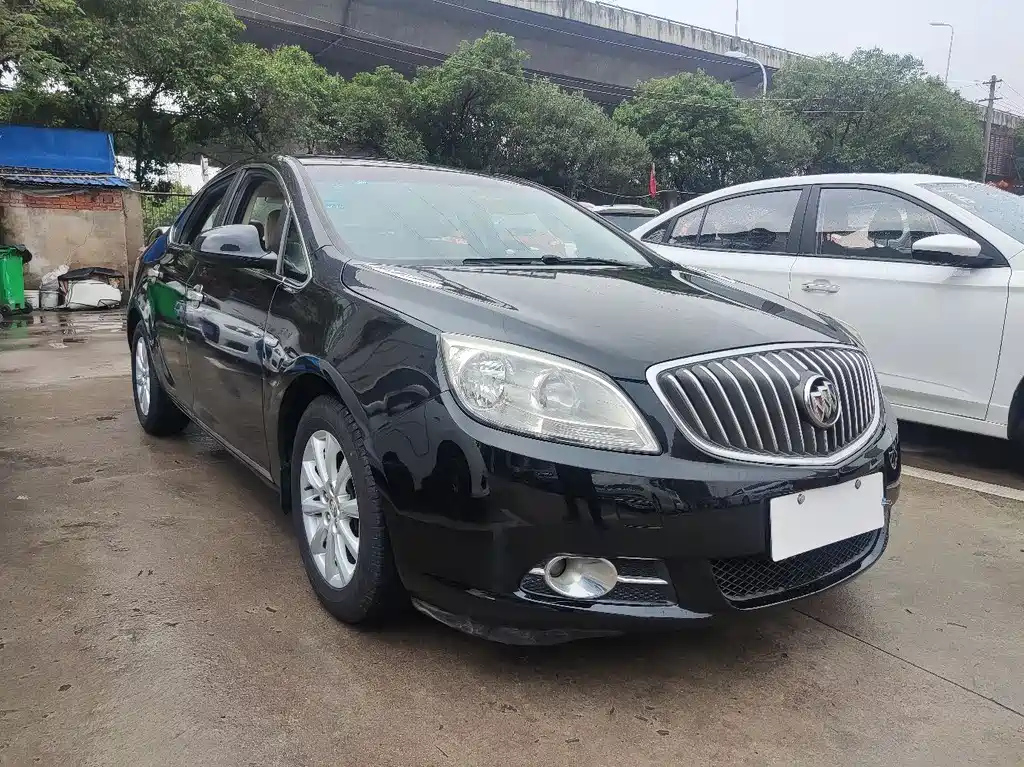 BUICK EXCELLE 2013