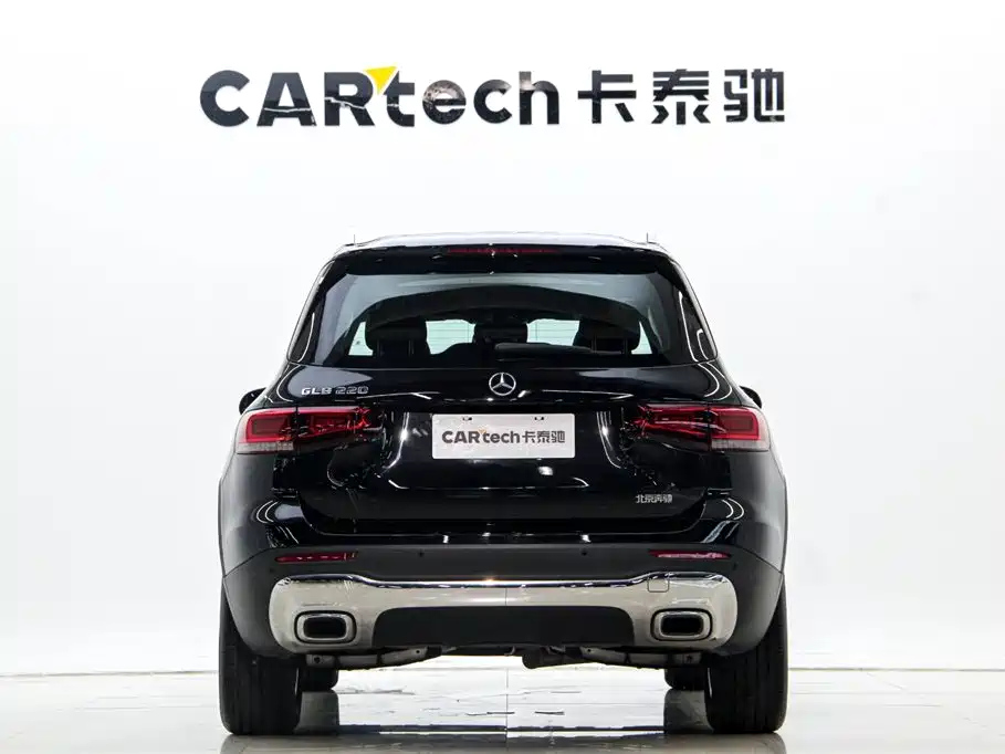 MERCEDES BENZ GLB 2023