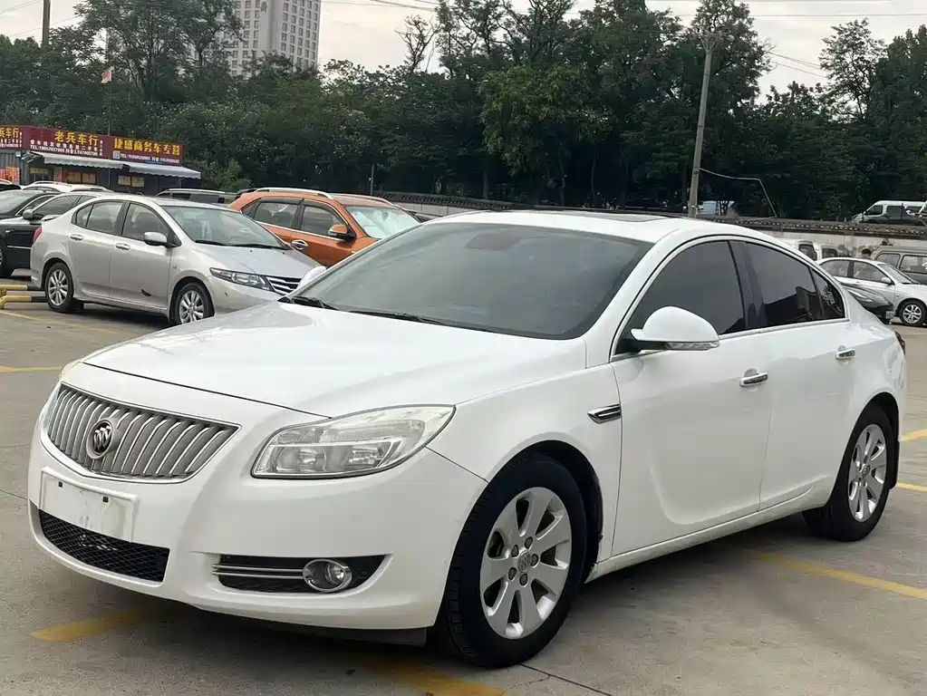BUICK REGAL 2012