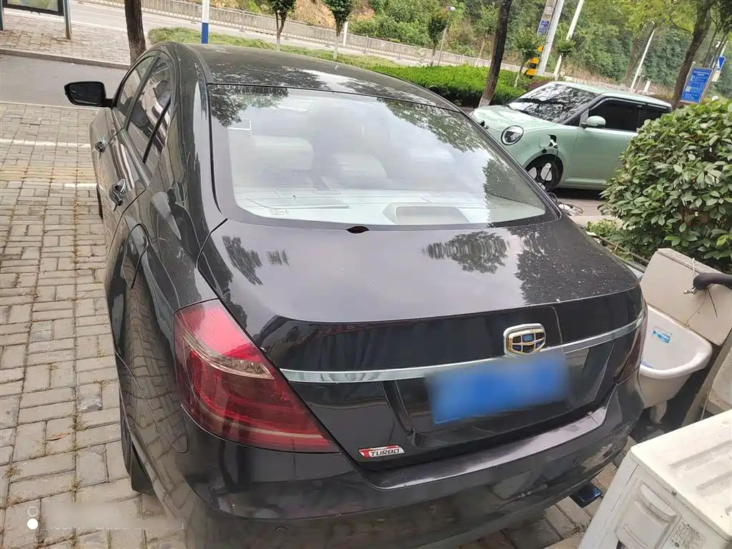 GEELY AUTO EMGRAND 2014