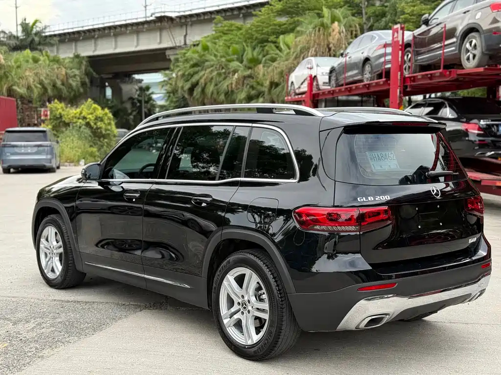 MERCEDES BENZ GLB 2022