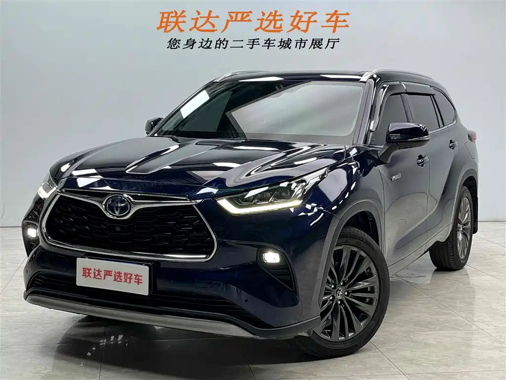 TOYOTA HIGHLANDER 2022