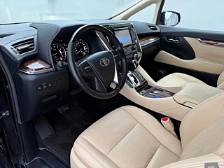TOYOTA ALPHARD 2018
