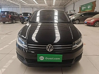 VOLKSWAGEN SANTANA 2017