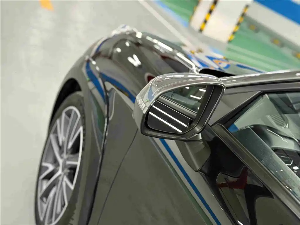 LYNK&CO 02 HATCHBACK 2021