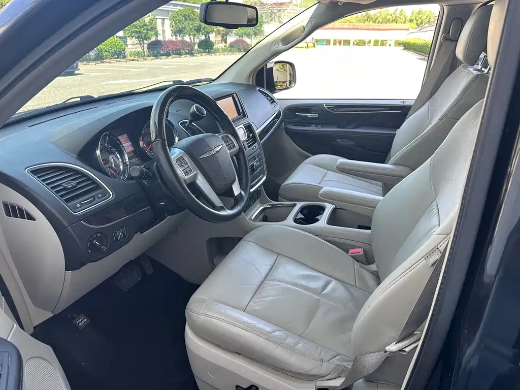 CHRYSLER OTHER 2013