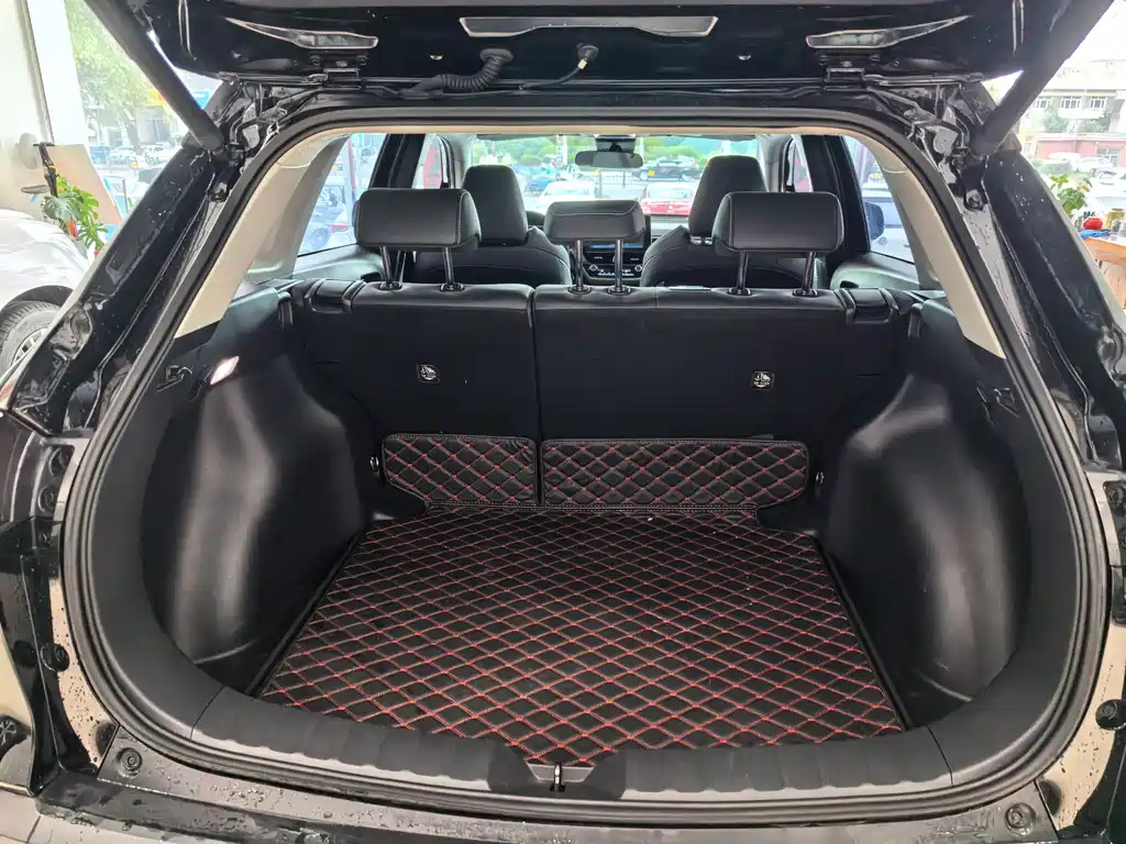 TOYOTA FRONTLANDER 2022