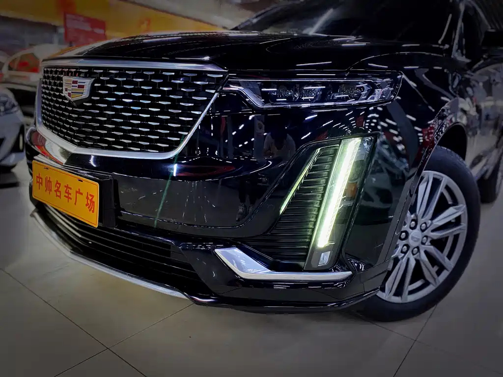 CADILLAC XT6 2022
