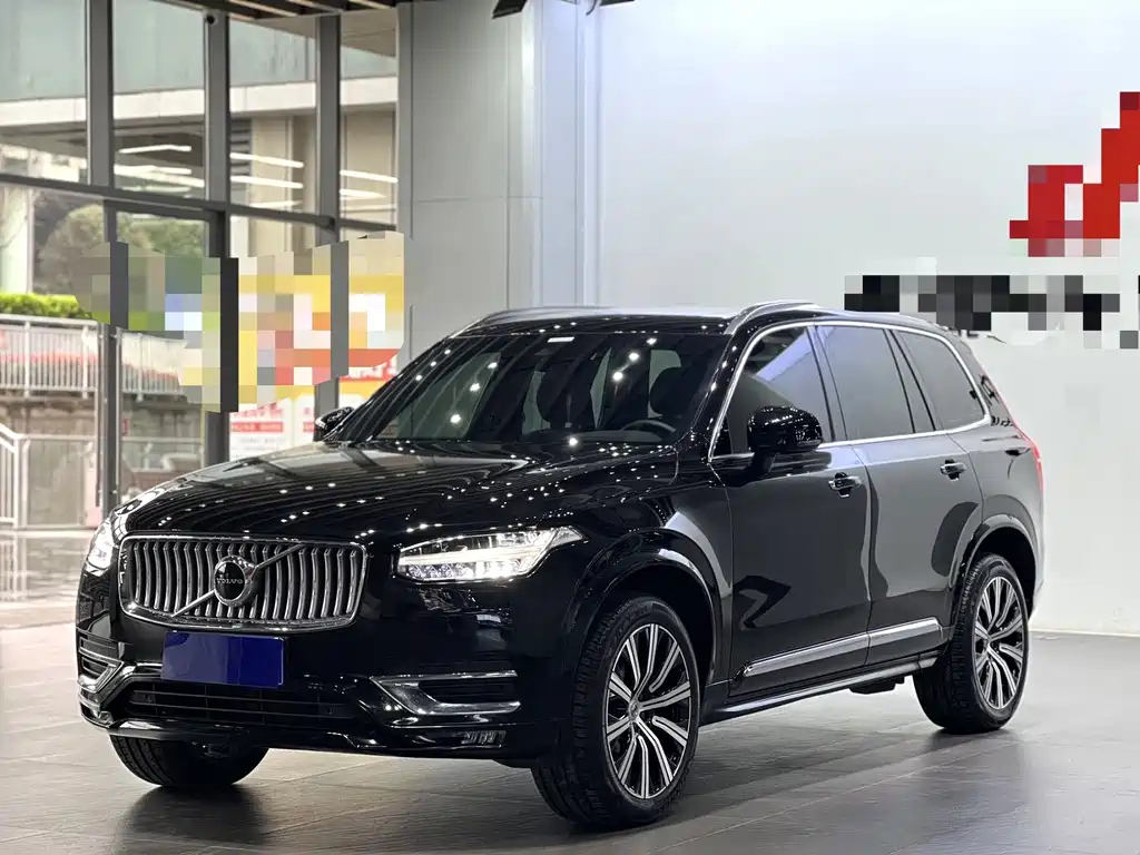 VOLVO XC90 2021