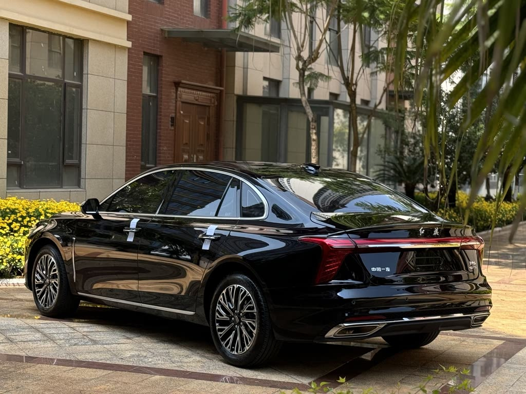 HONGQI H5 2025