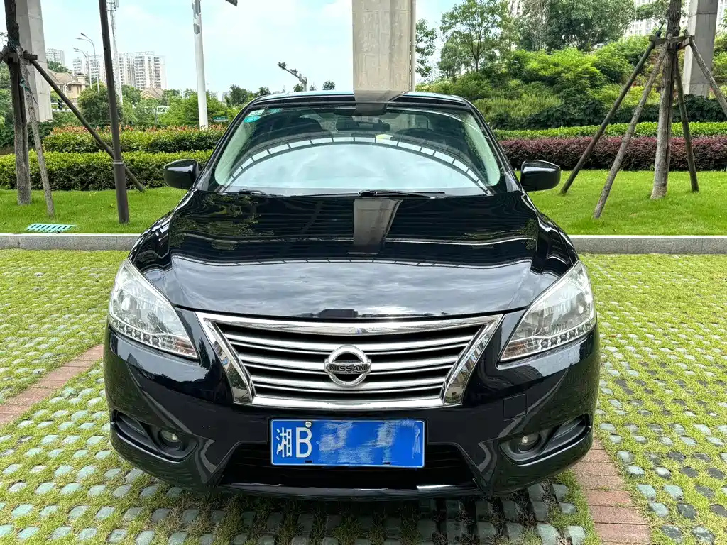 NISSAN SYLPHY 2014