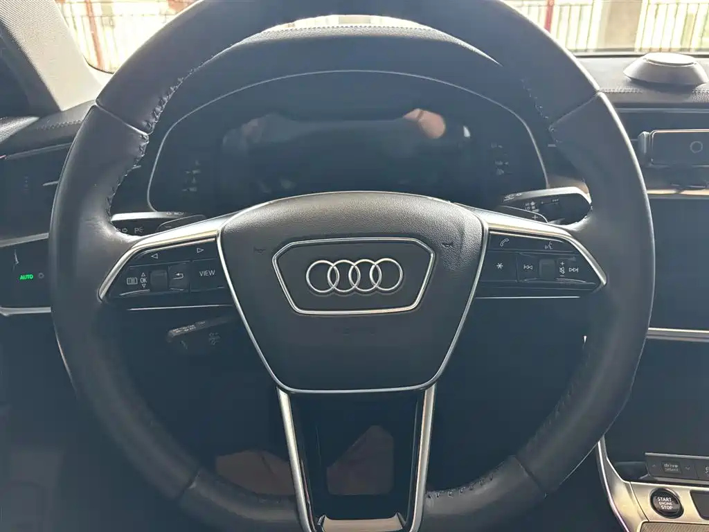 AUDI A6L 2020