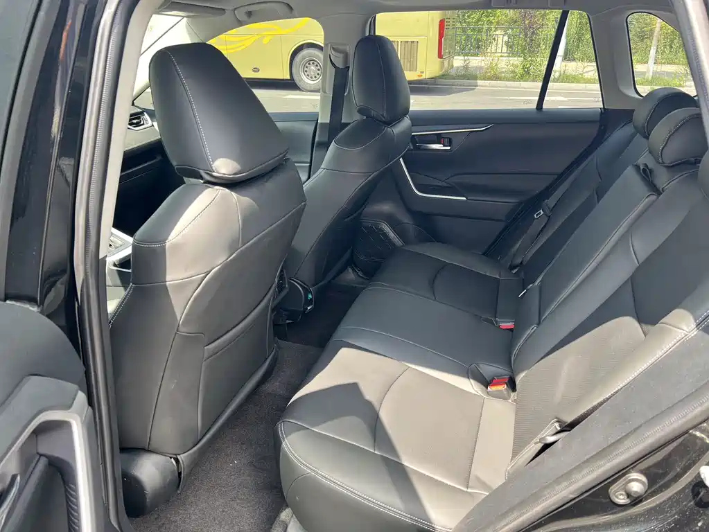 TOYOTA RAV4 RONGFANG 2021