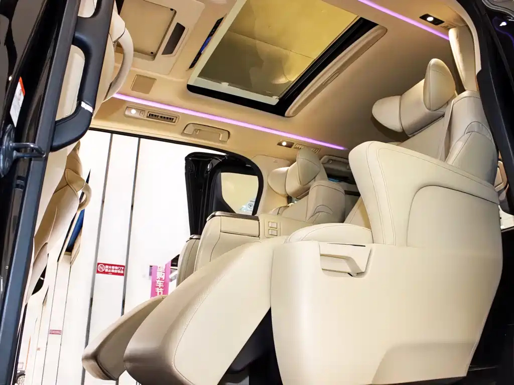 TOYOTA ALPHARD 2016