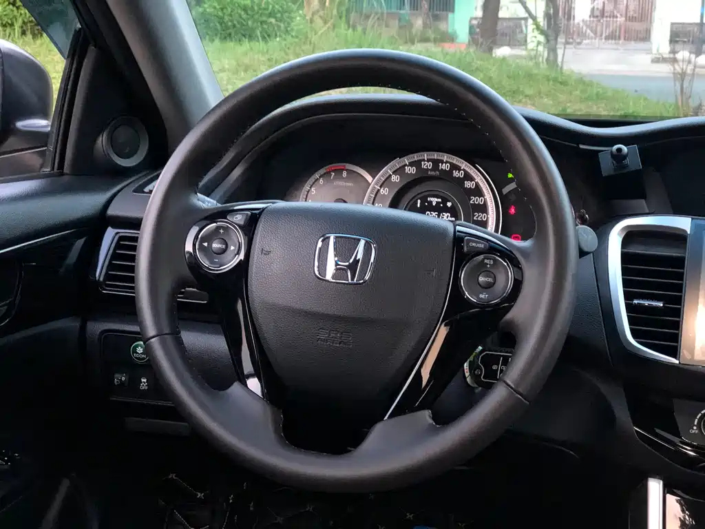 HONDA ACCORD 2016