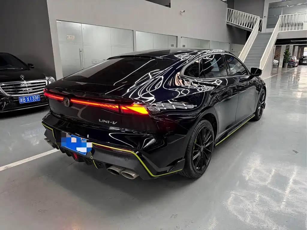 CHANGAN UNI-V 2024