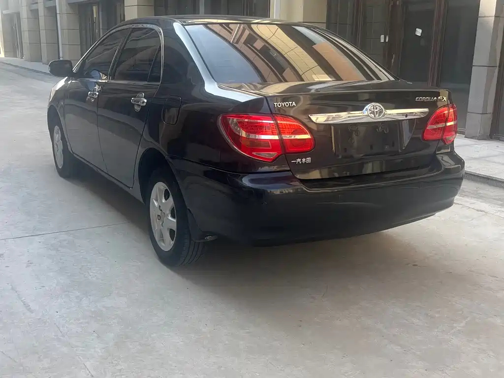 TOYOTA COROLLA 2013