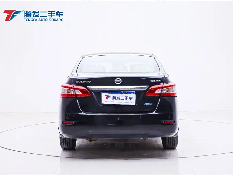 NISSAN SYLPHY 2013