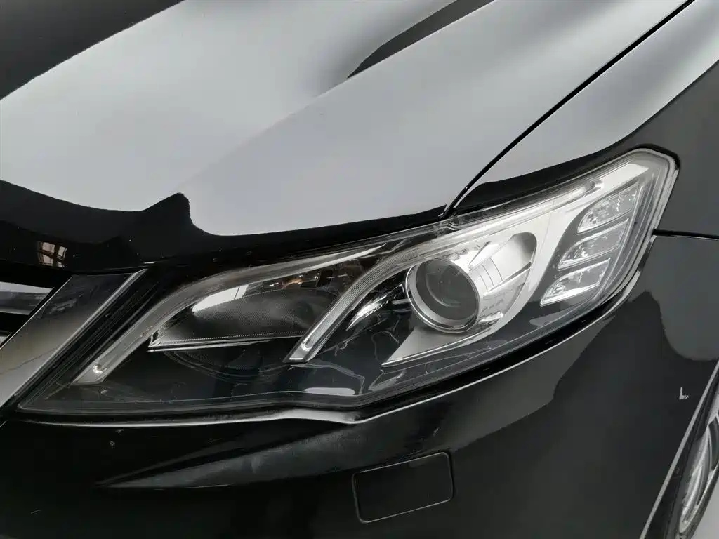 ZOTYE Z700 2016