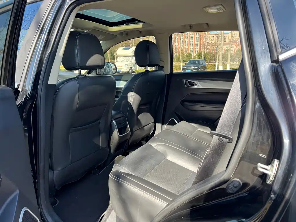 GEELY AUTO VISION X6 2019