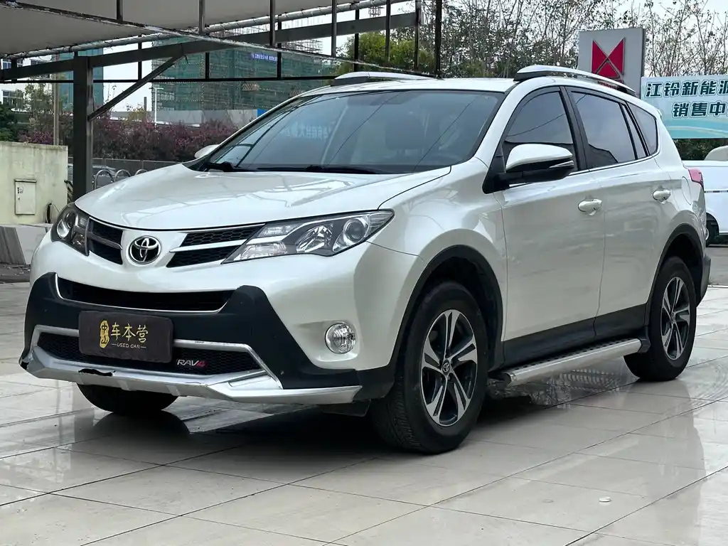 TOYOTA RAV4 RONGFANG 2015