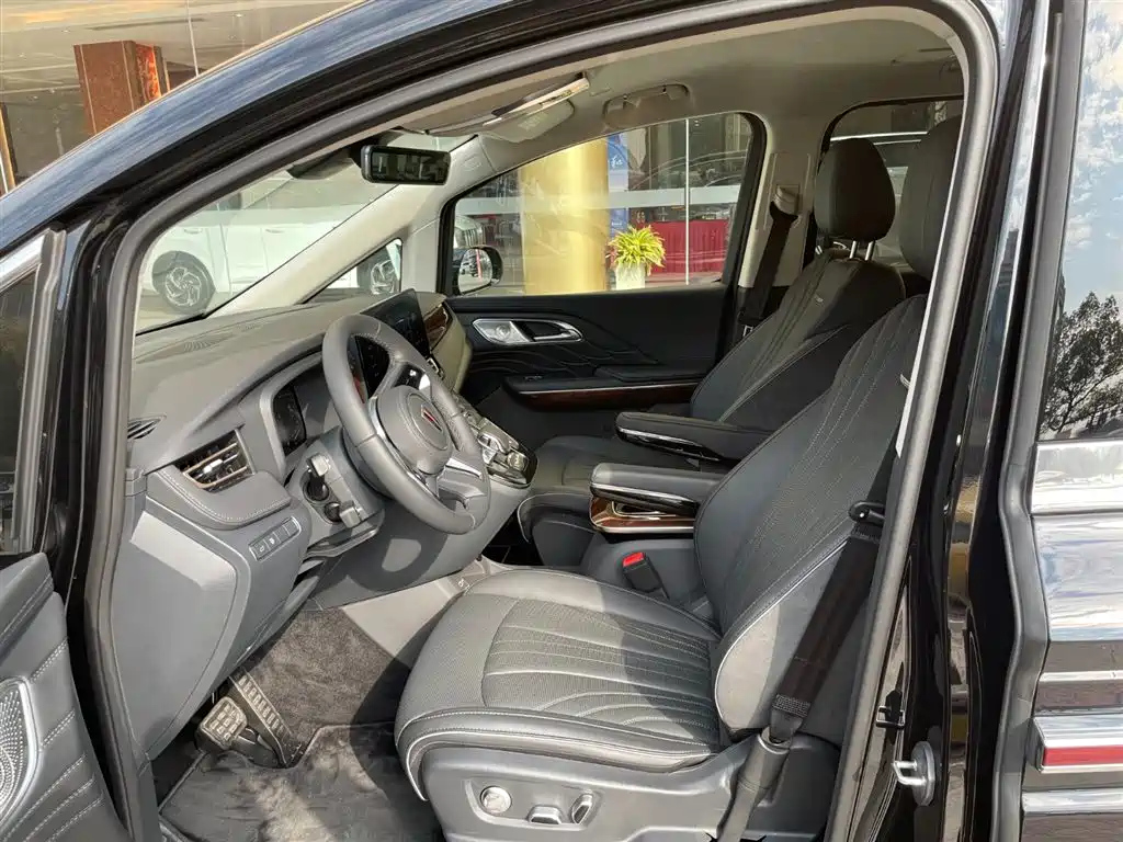 HONGQI HQ9 2023