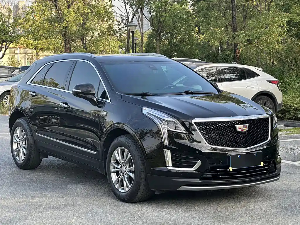 CADILLAC XT5 2021