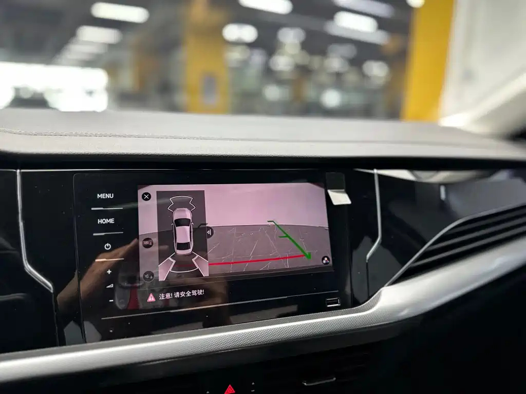 VOLKSWAGEN PASSAT 2022