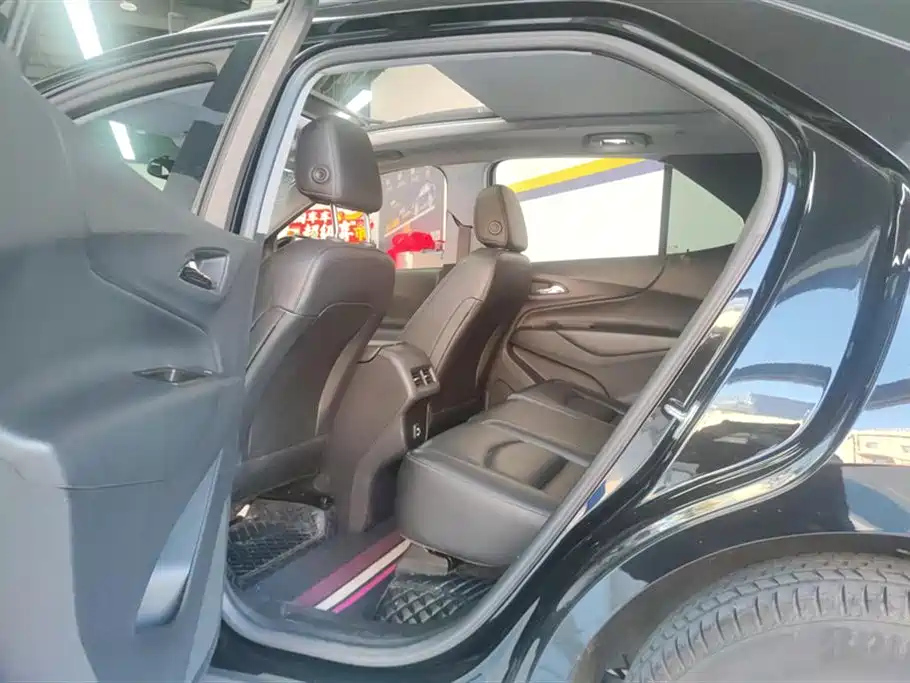 CHEVROLET EXPLORER 2022