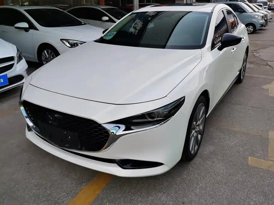 MAZDA 3 AXELA 2021