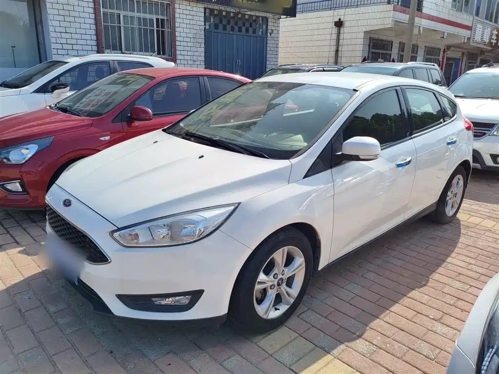 FORD FOCUS 2017