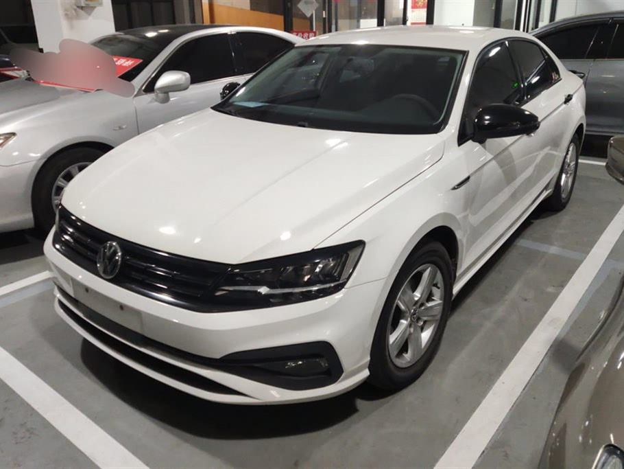 VOLKSWAGEN LAMANDO 2019