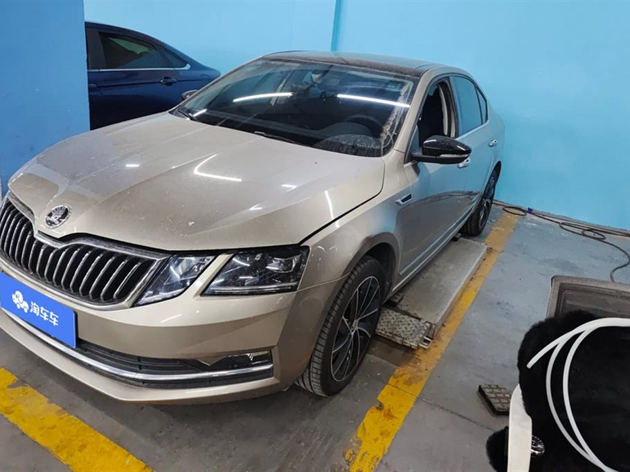 SKODA OCTAVIA 2019
