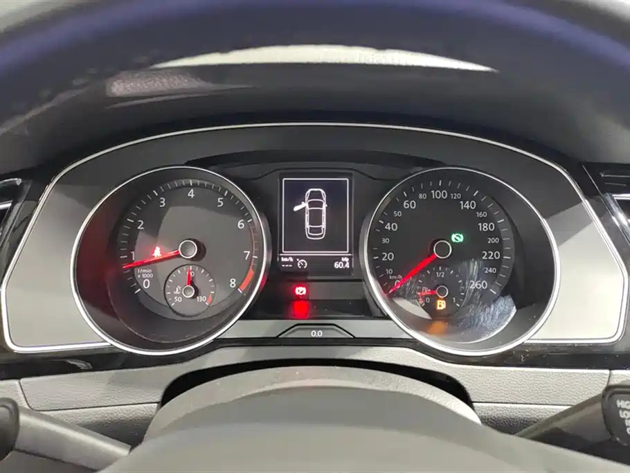 VOLKSWAGEN MAGOTAN 2020