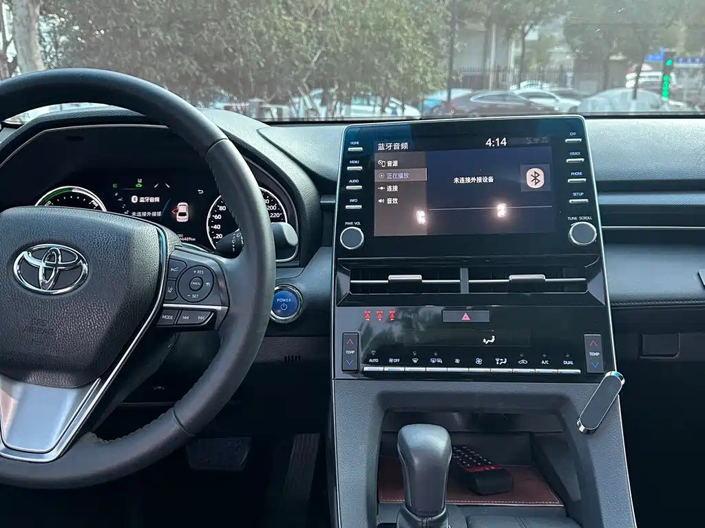 TOYOTA AVALON 2020