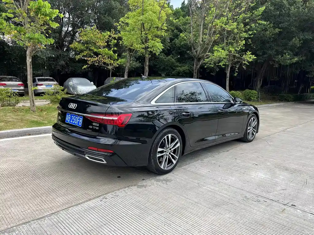 AUDI A6L 2019