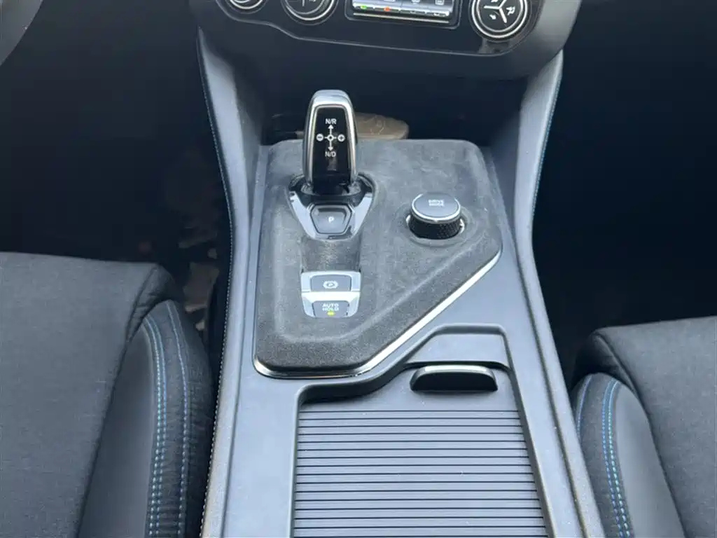 LYNK&CO 03 NEW ENERGY 2021