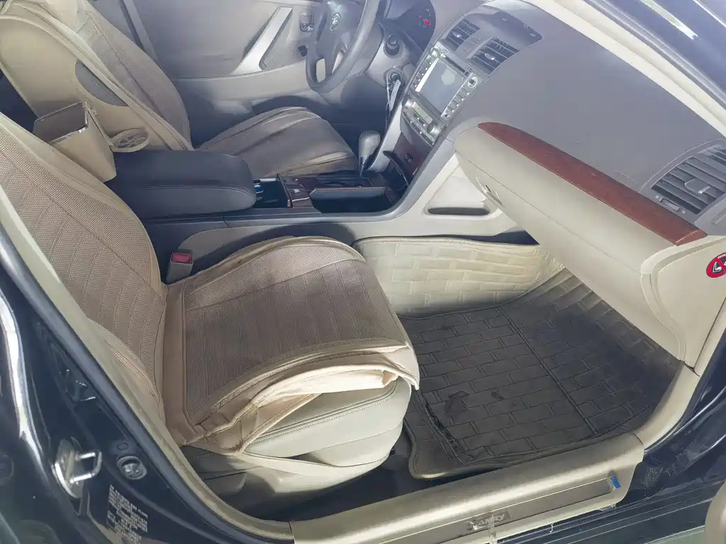 TOYOTA CAMRY 2013
