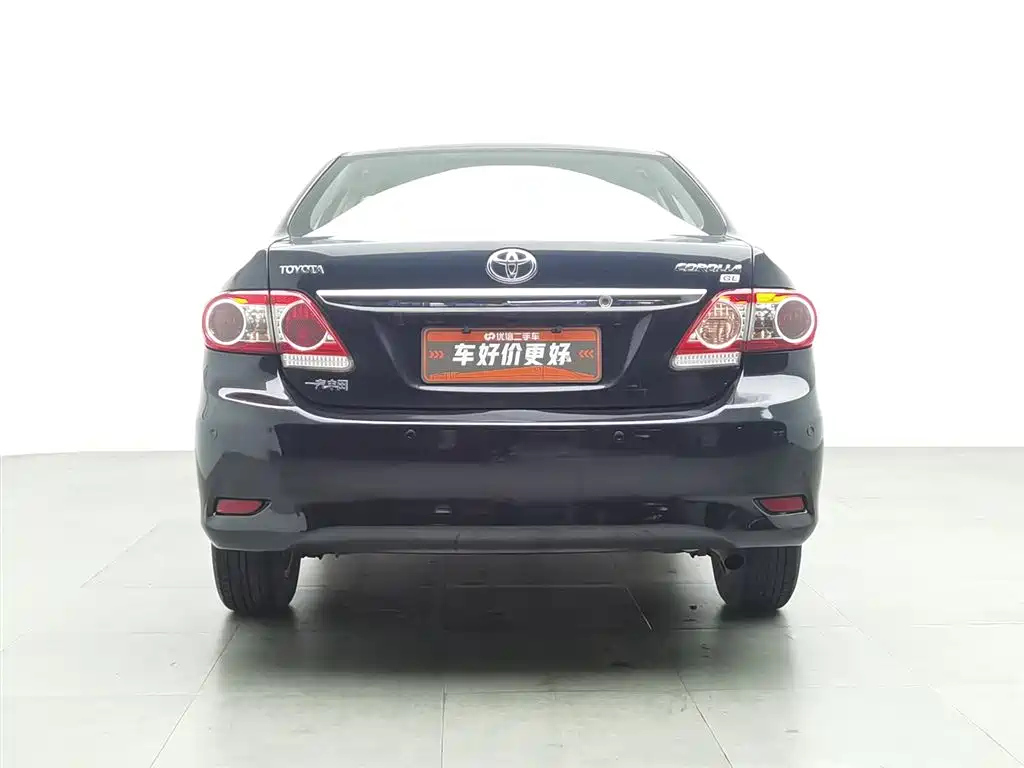 TOYOTA COROLLA 2013