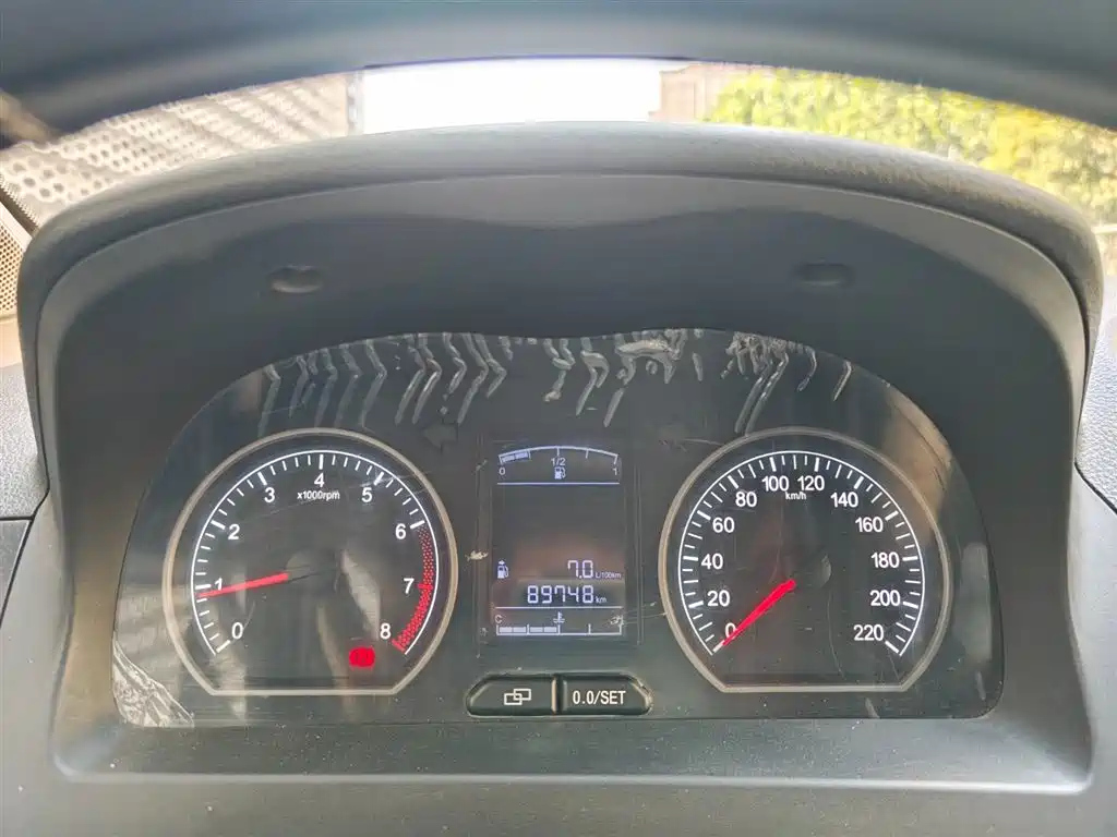 DONGFENG JOYEAR X3 2015